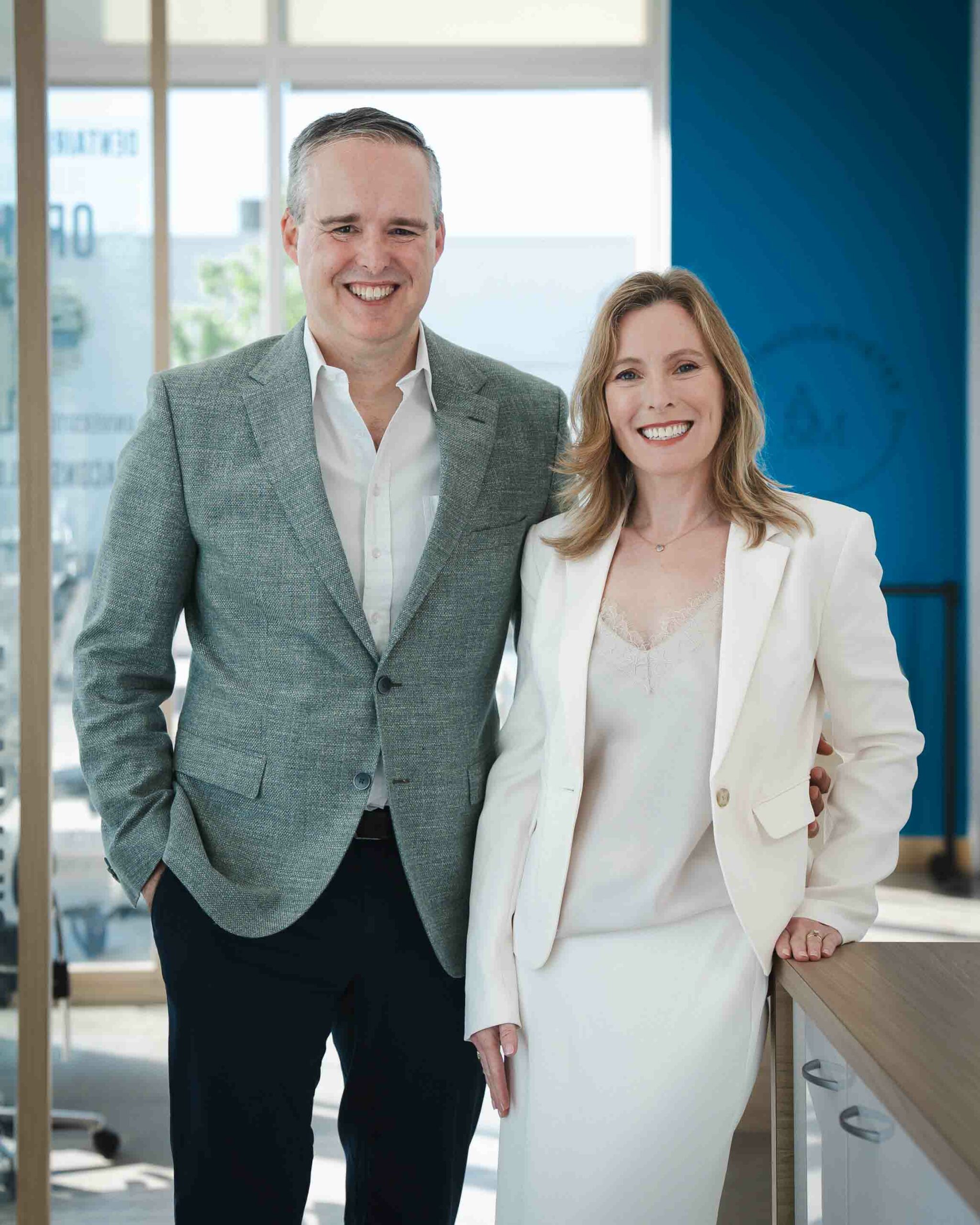 Portrait Dre. Amy Archambault et Dr Paul Morton - Archambault & Morton Orthodontiste, clinique orthodontie à Vaudreuil Dorion. Dr en orthodontie dans Vaudreuil-Soulanges et les environs (Salaberry-de-valleyfield, Hudson)